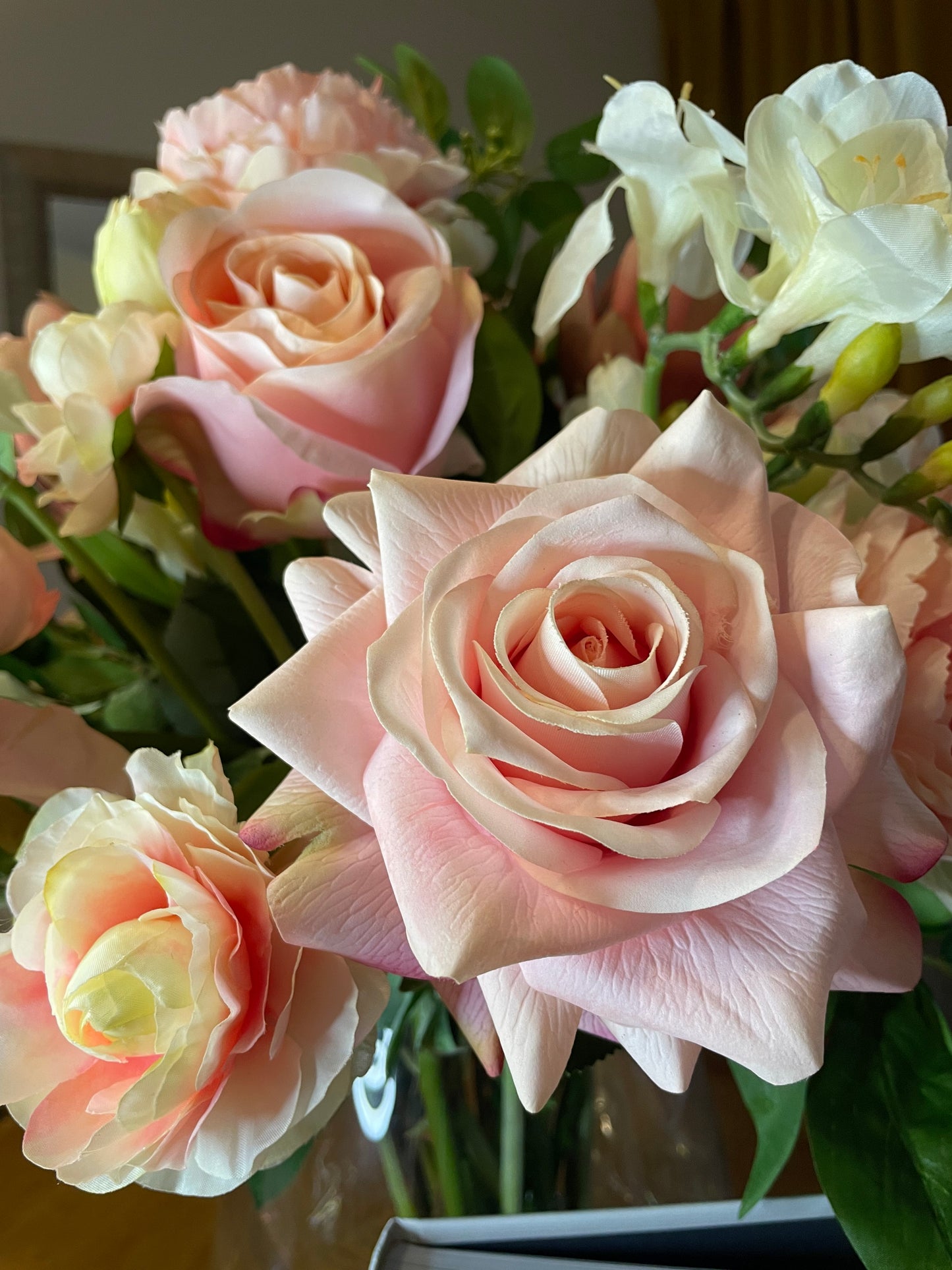 MIX ROSE & PEONY ARRANGEMENT LARGE -  Limited Edition x Natasha Rocca Devine (NRD1)